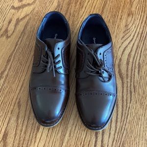 Bruno Marc little boys size 2 dress shoes